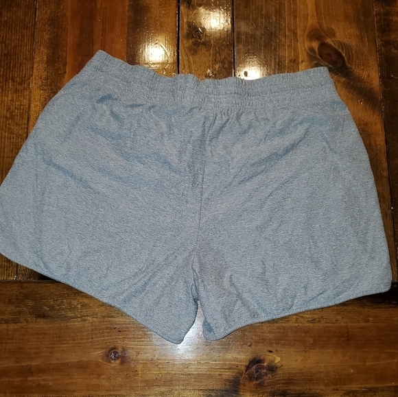 Grey Athletic Works gym shorts Large 12-14 - Picture 9 of 9